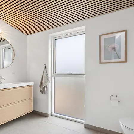 Exclusive With Wellness And Sea Views Hébergement de vacances *