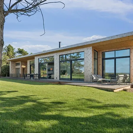 Exclusive With Wellness And Sea Views